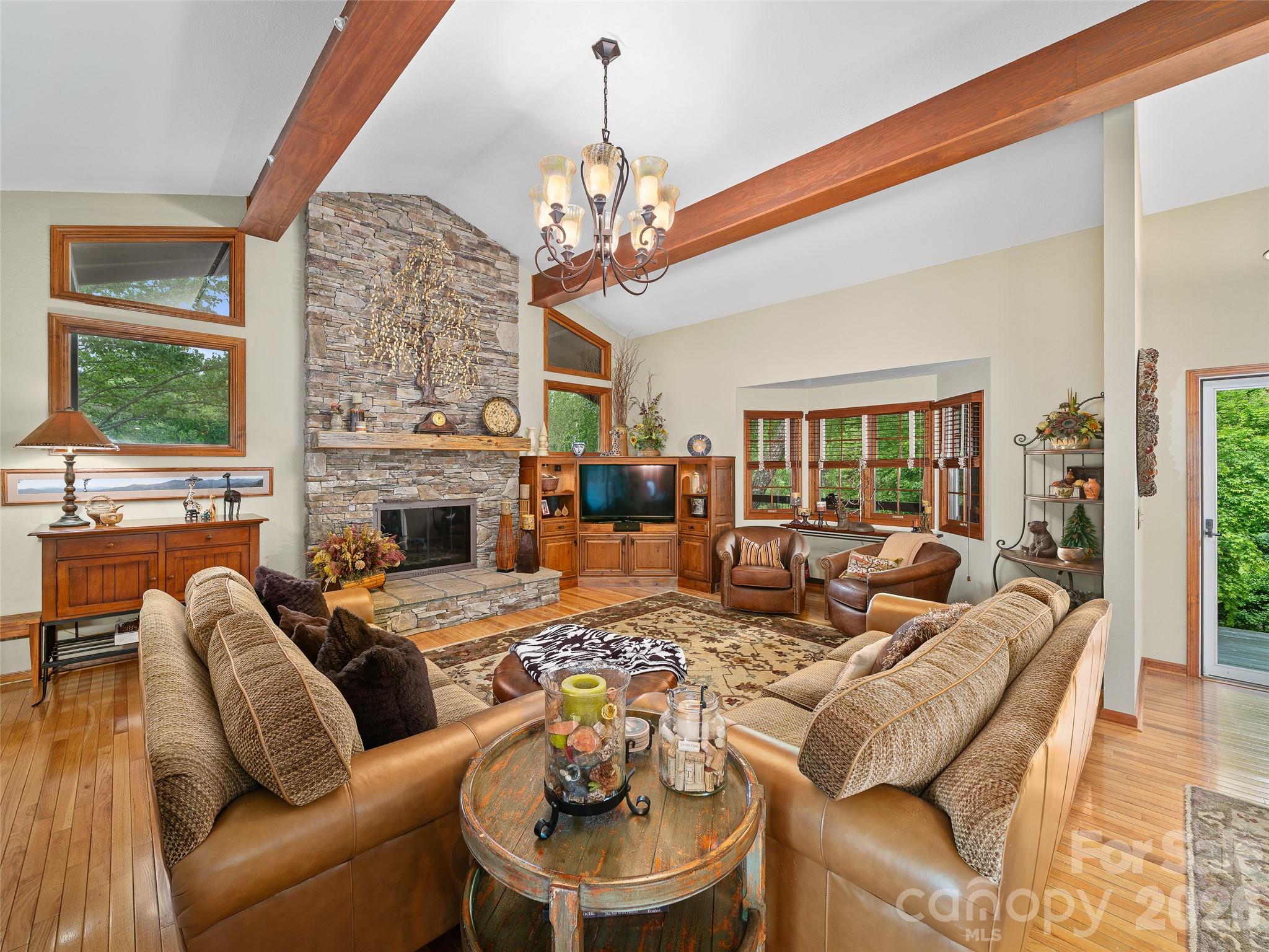 210 Shepard Way Burnsville NC 28714