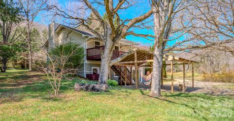 3 Taproot Trail Barnardsville NC 28709