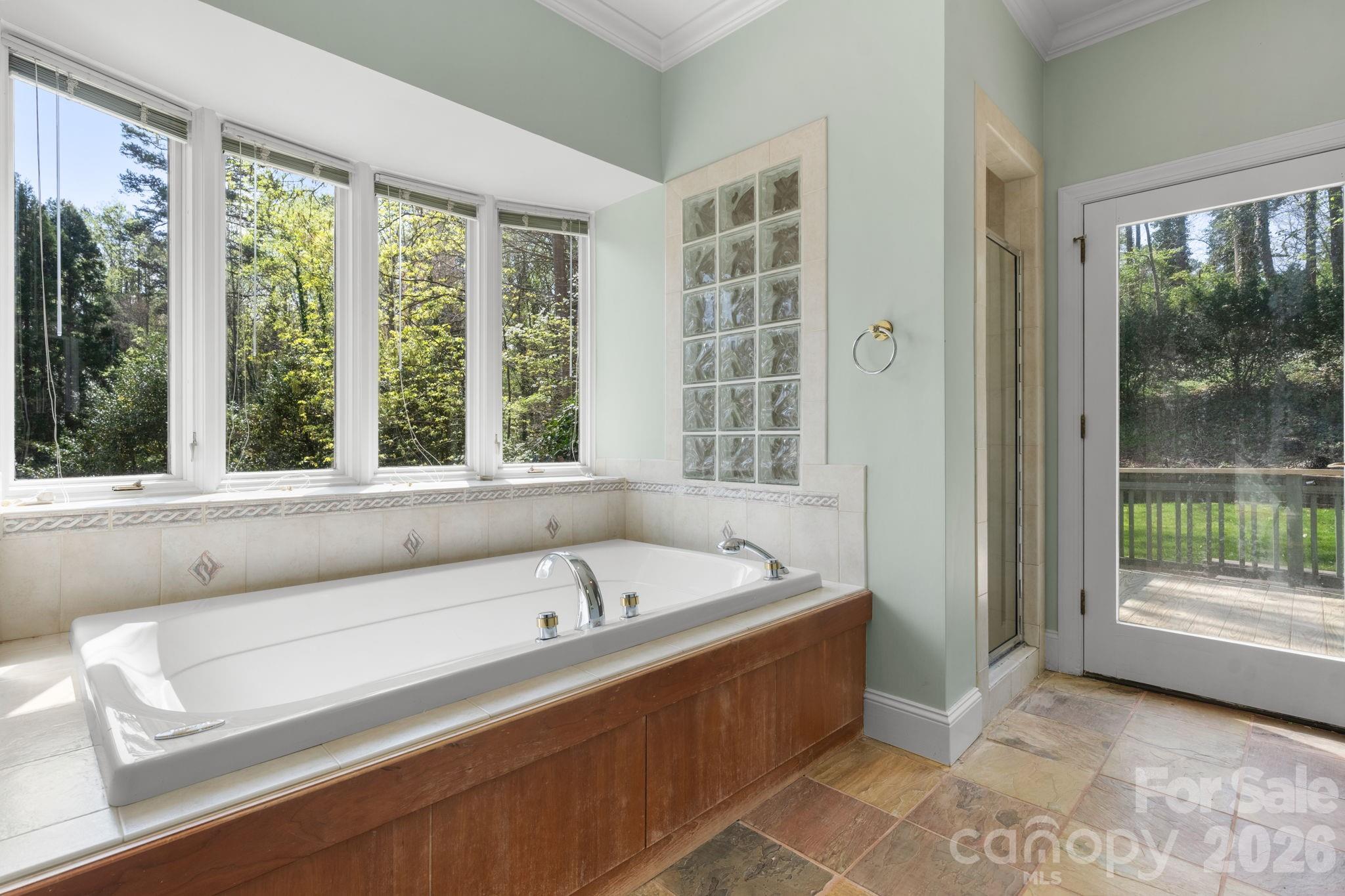 421 18th Avenue Lane NW Hickory NC 28601