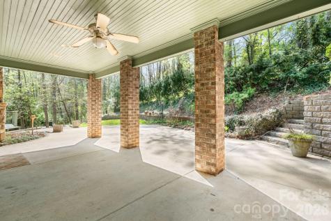421 18th Avenue Lane NW Hickory NC 28601