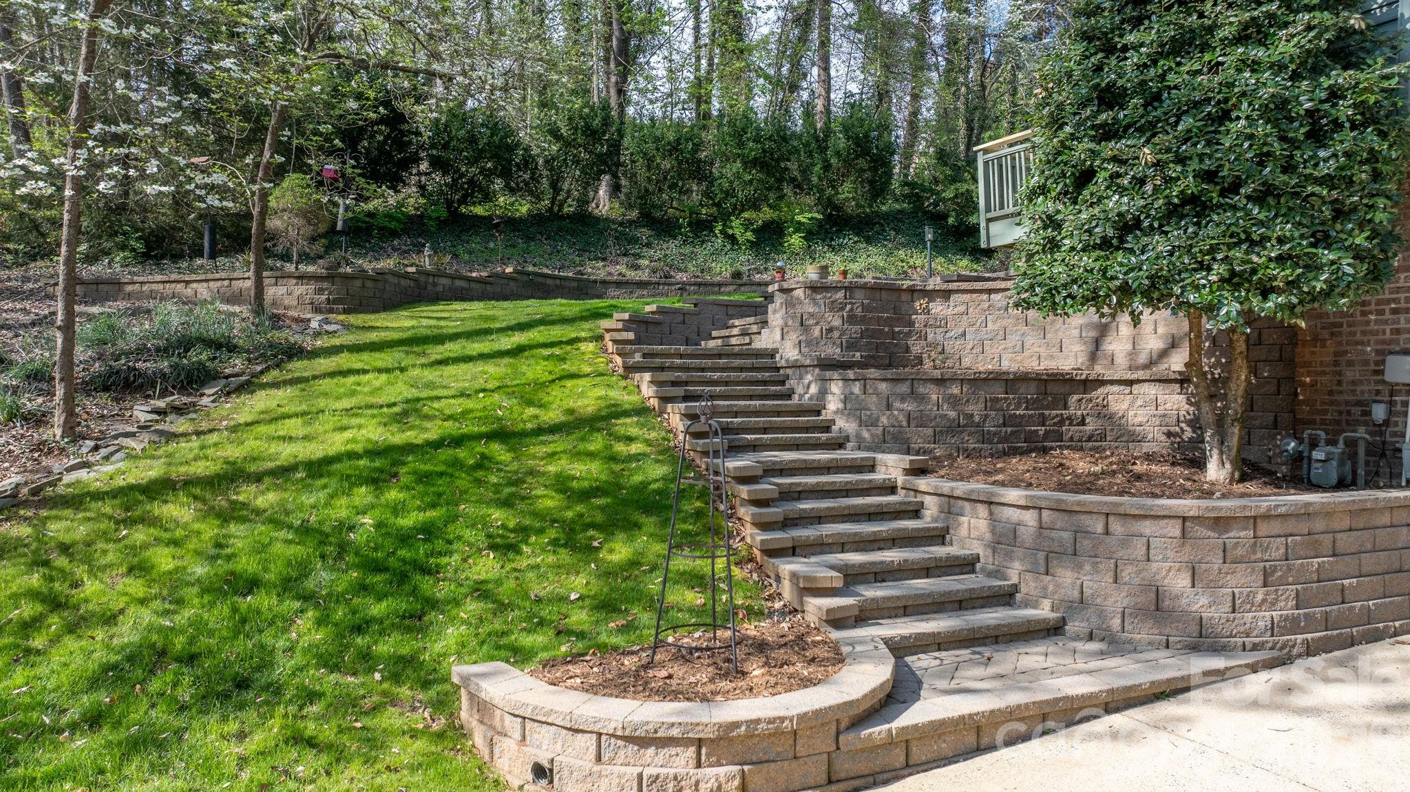 421 18th Avenue Lane NW Hickory NC 28601