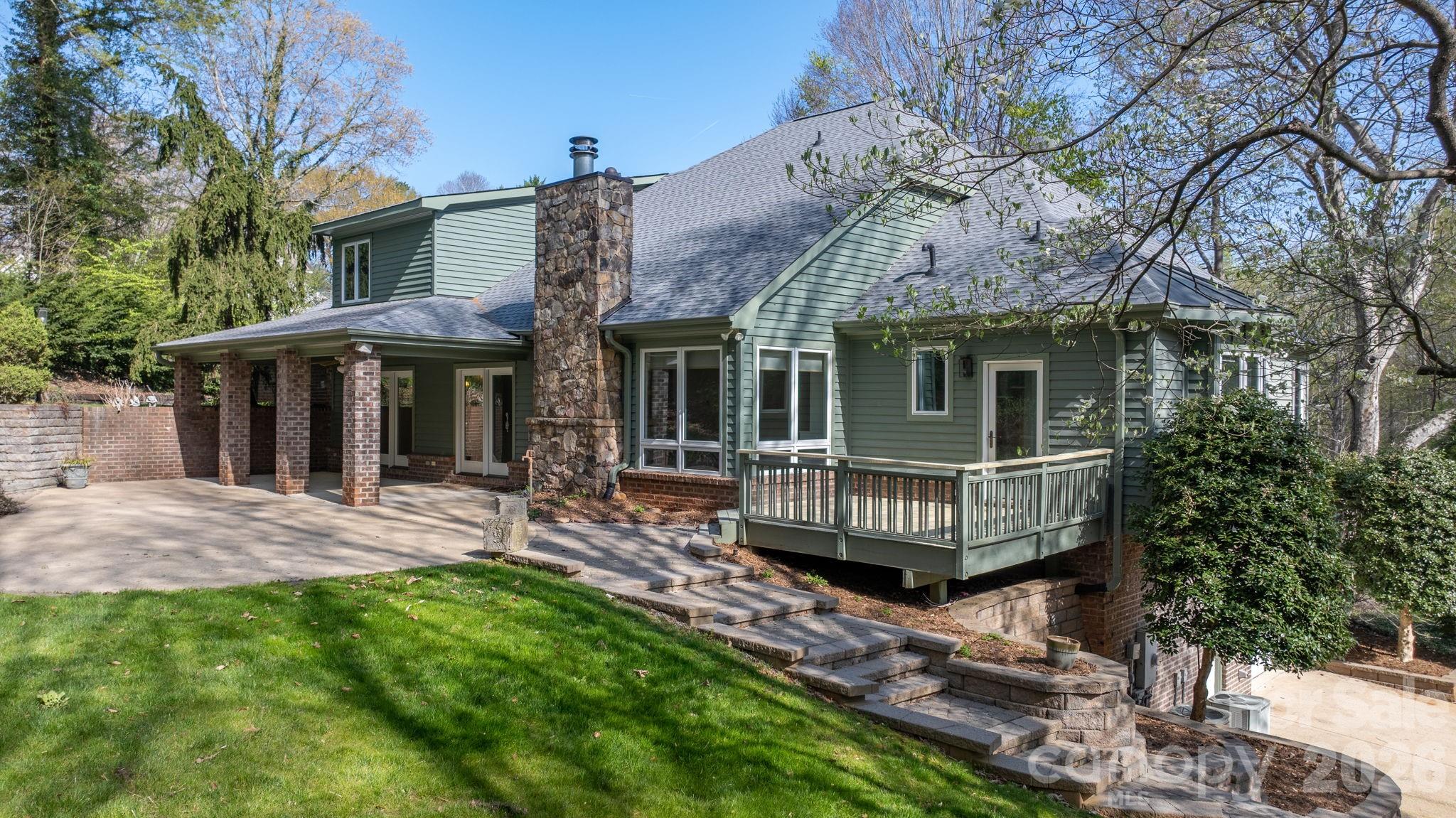421 18th Avenue Lane NW Hickory NC 28601