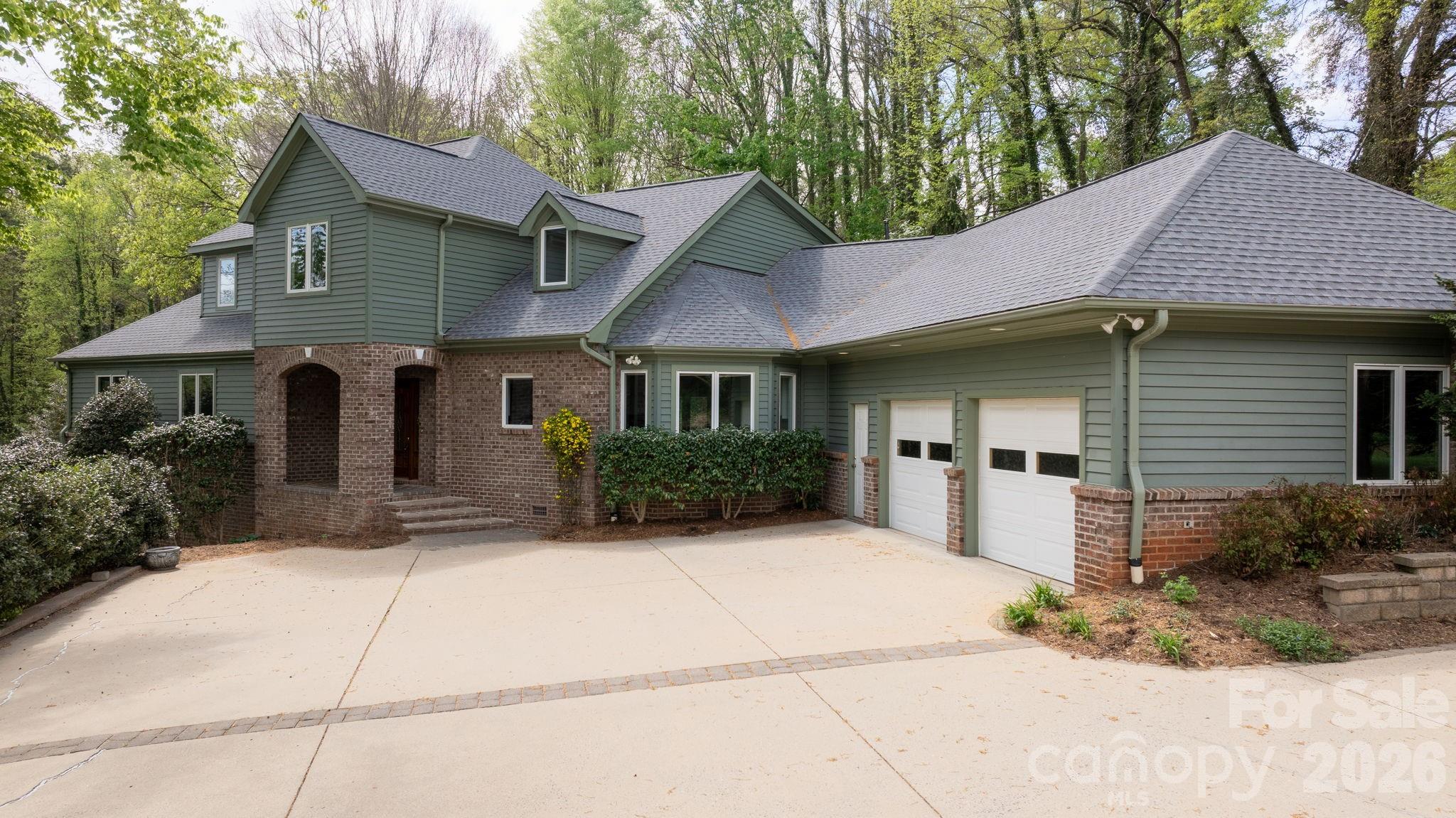 421 18th Avenue Lane NW Hickory NC 28601