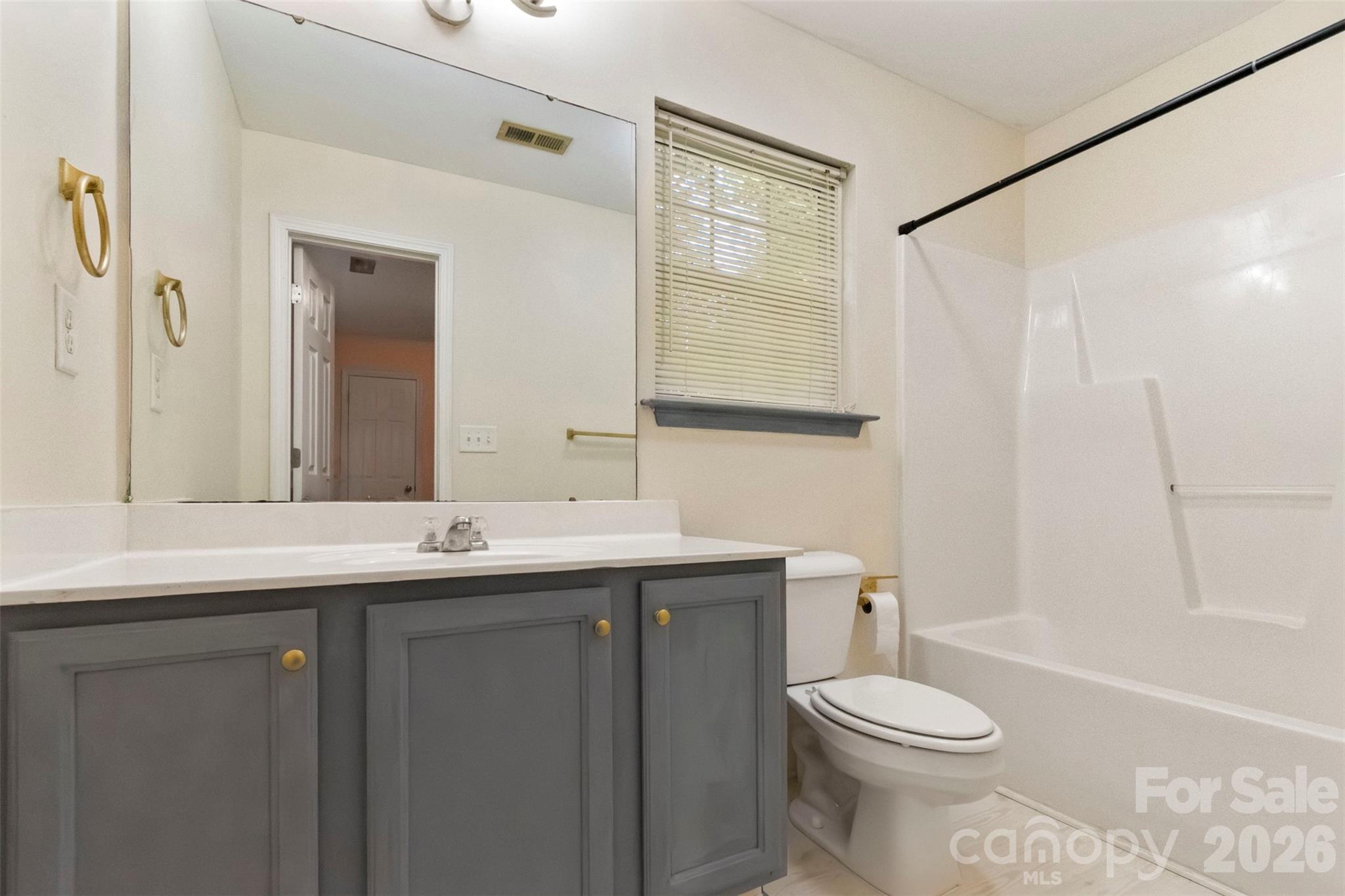 5541 Peachwood Drive Charlotte NC 28216