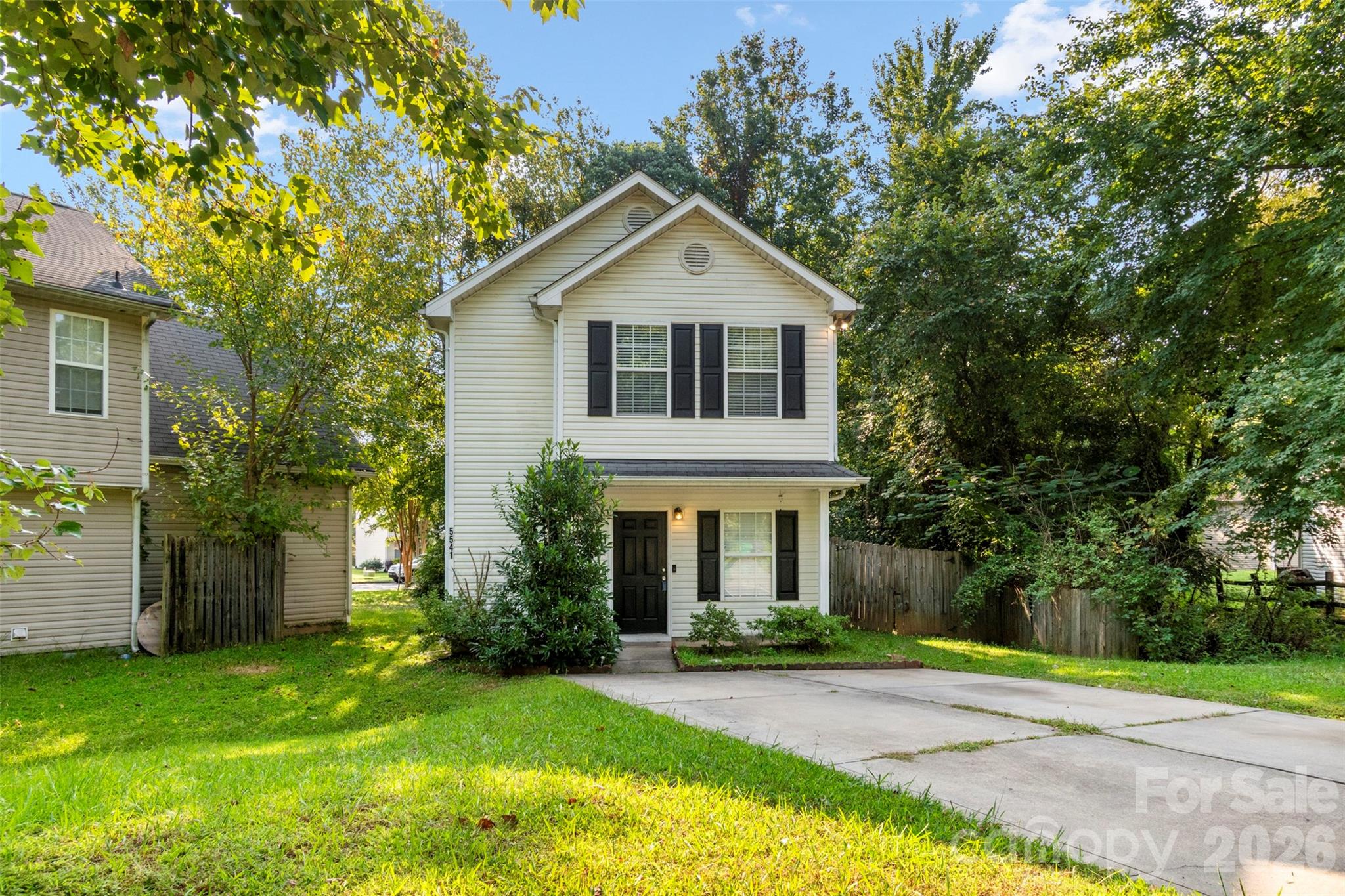 5541 Peachwood Drive Charlotte NC 28216