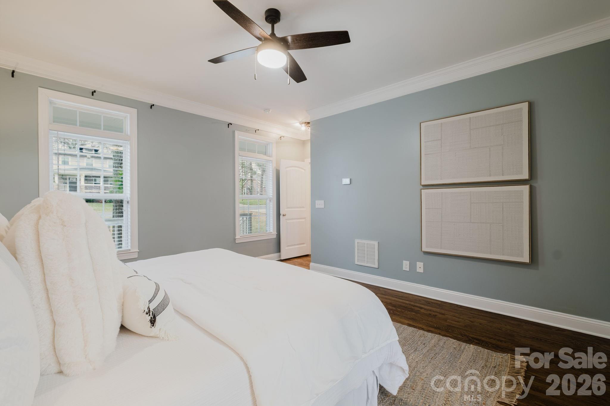 2711 Clemson Avenue Charlotte NC 28205