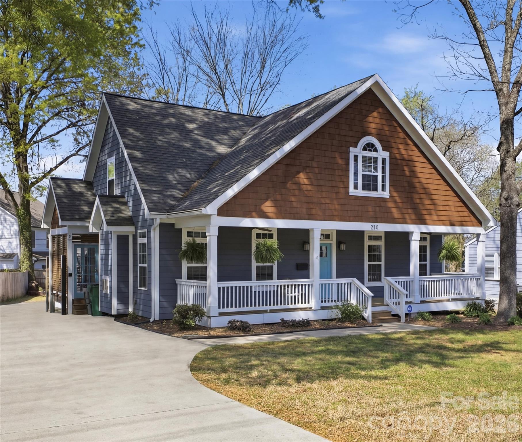 2711 Clemson Avenue Charlotte NC 28205