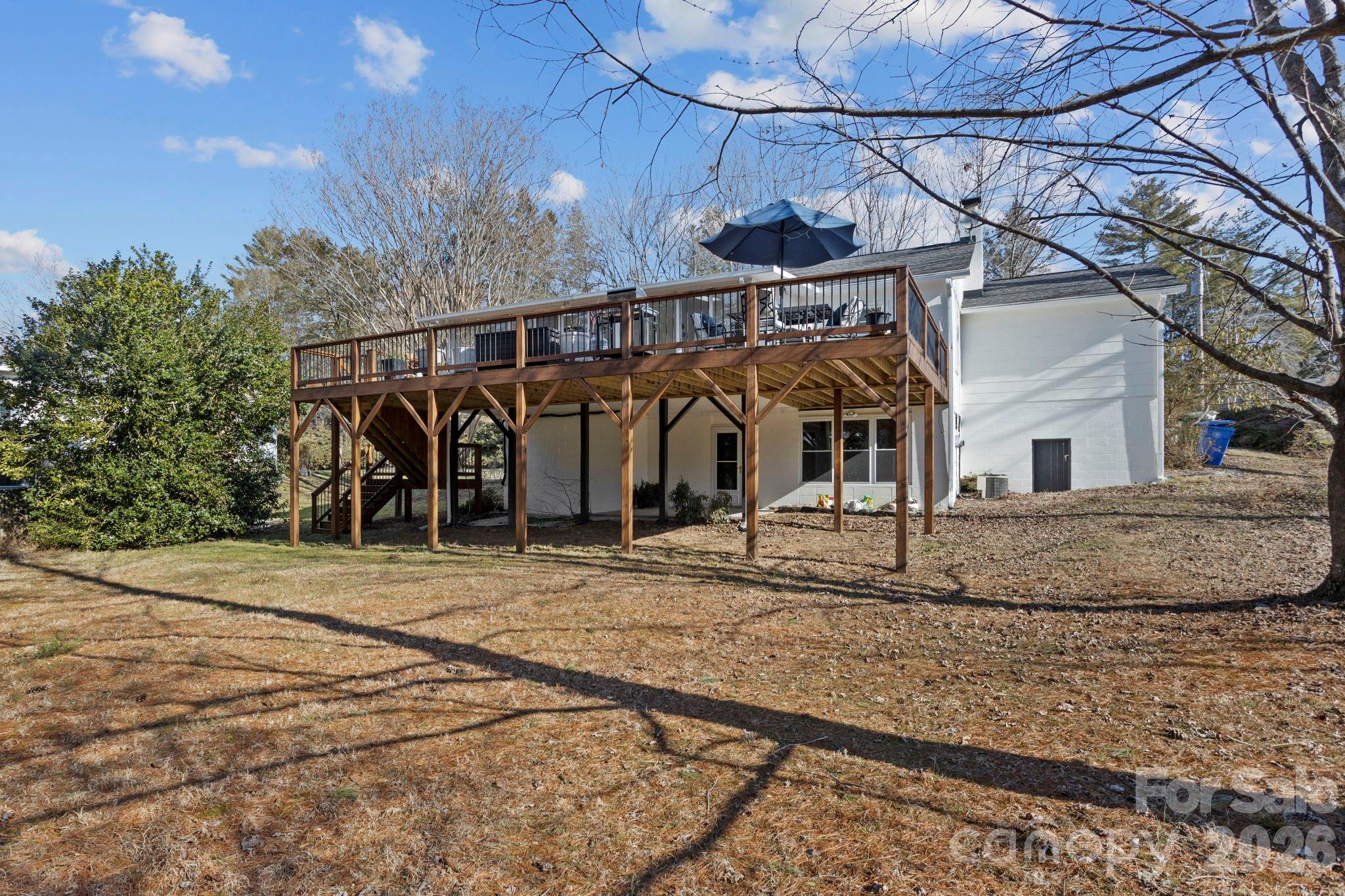 1223 Oakland Street Hendersonville NC 28792