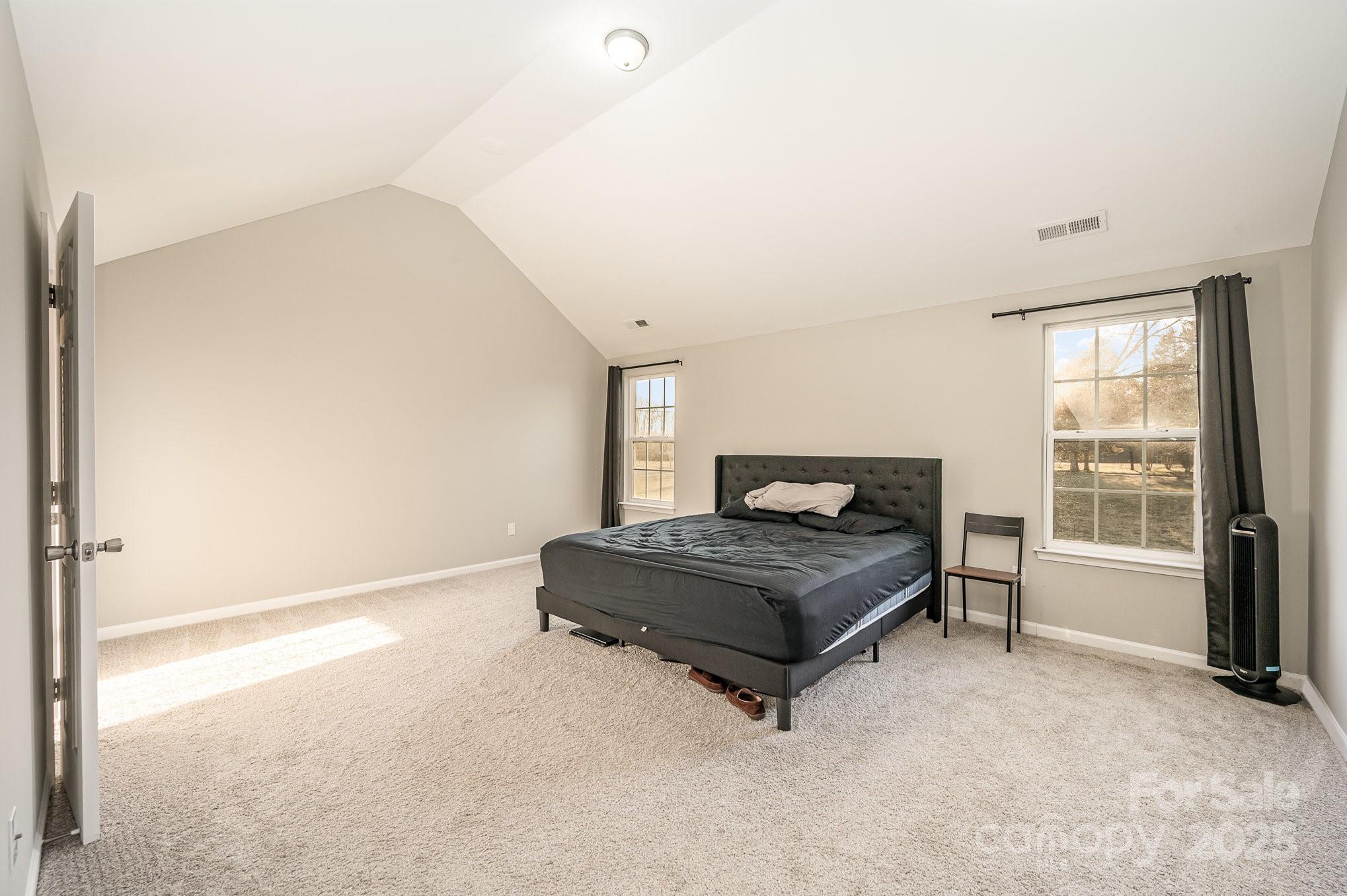 1607 Swan Drive Charlotte NC 28216