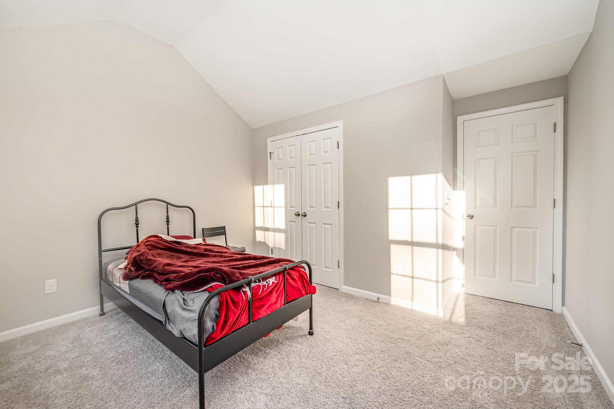 1607 Swan Drive Charlotte NC 28216