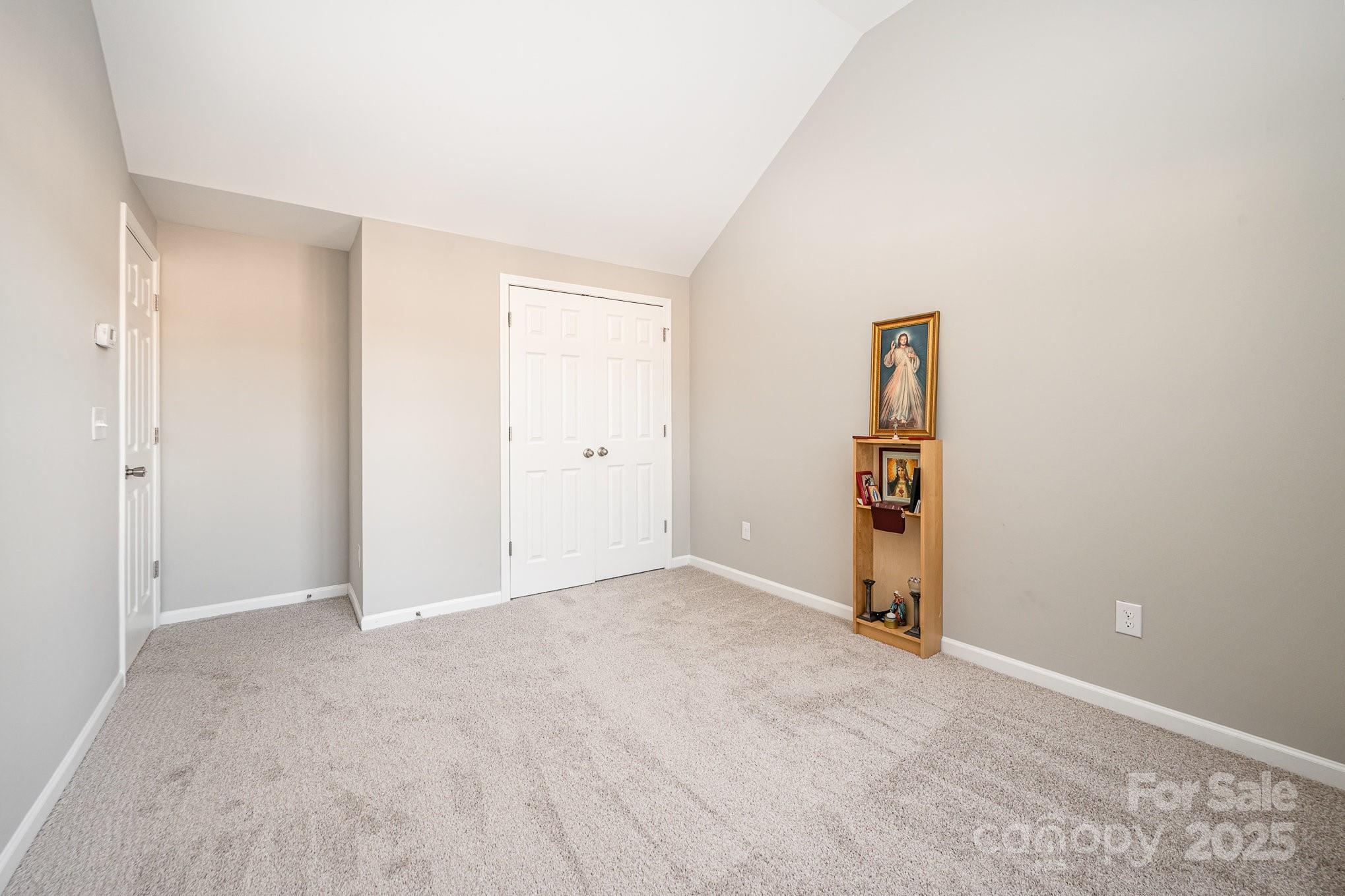 1607 Swan Drive Charlotte NC 28216