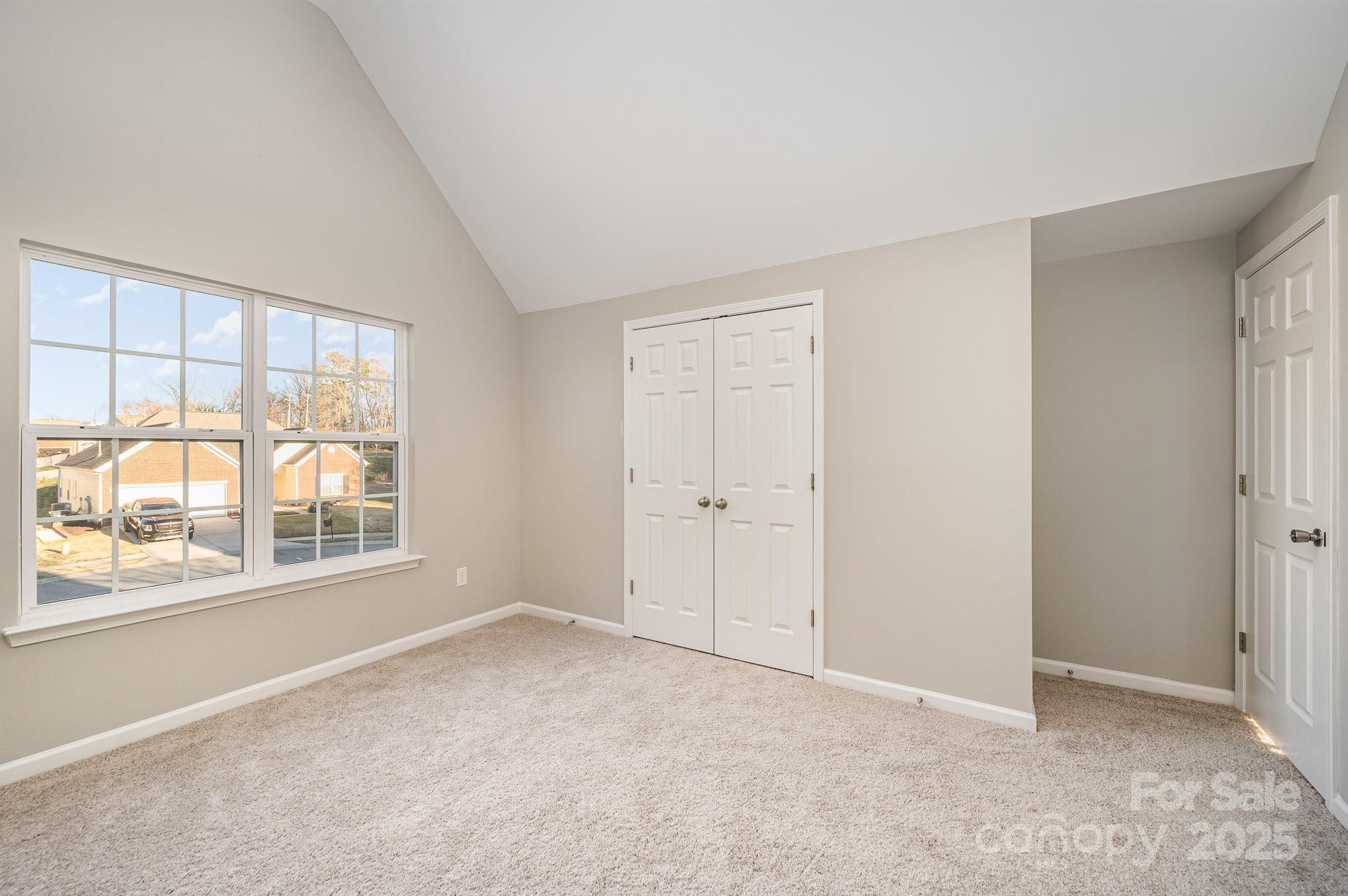 1607 Swan Drive Charlotte NC 28216