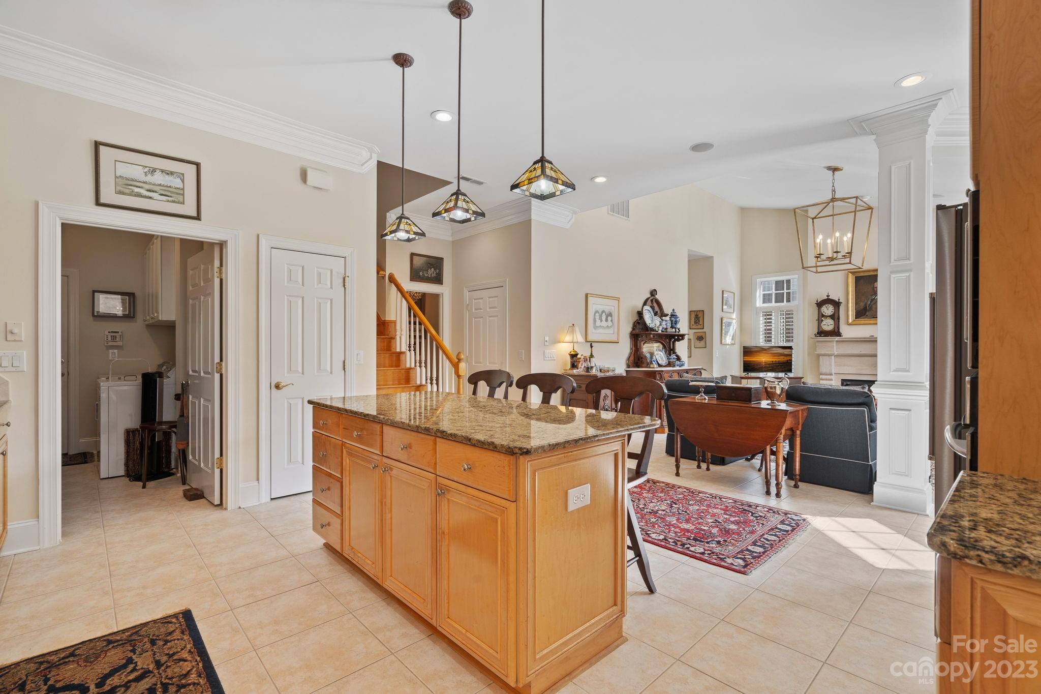 6332 Wakehurst Road Charlotte NC 28226