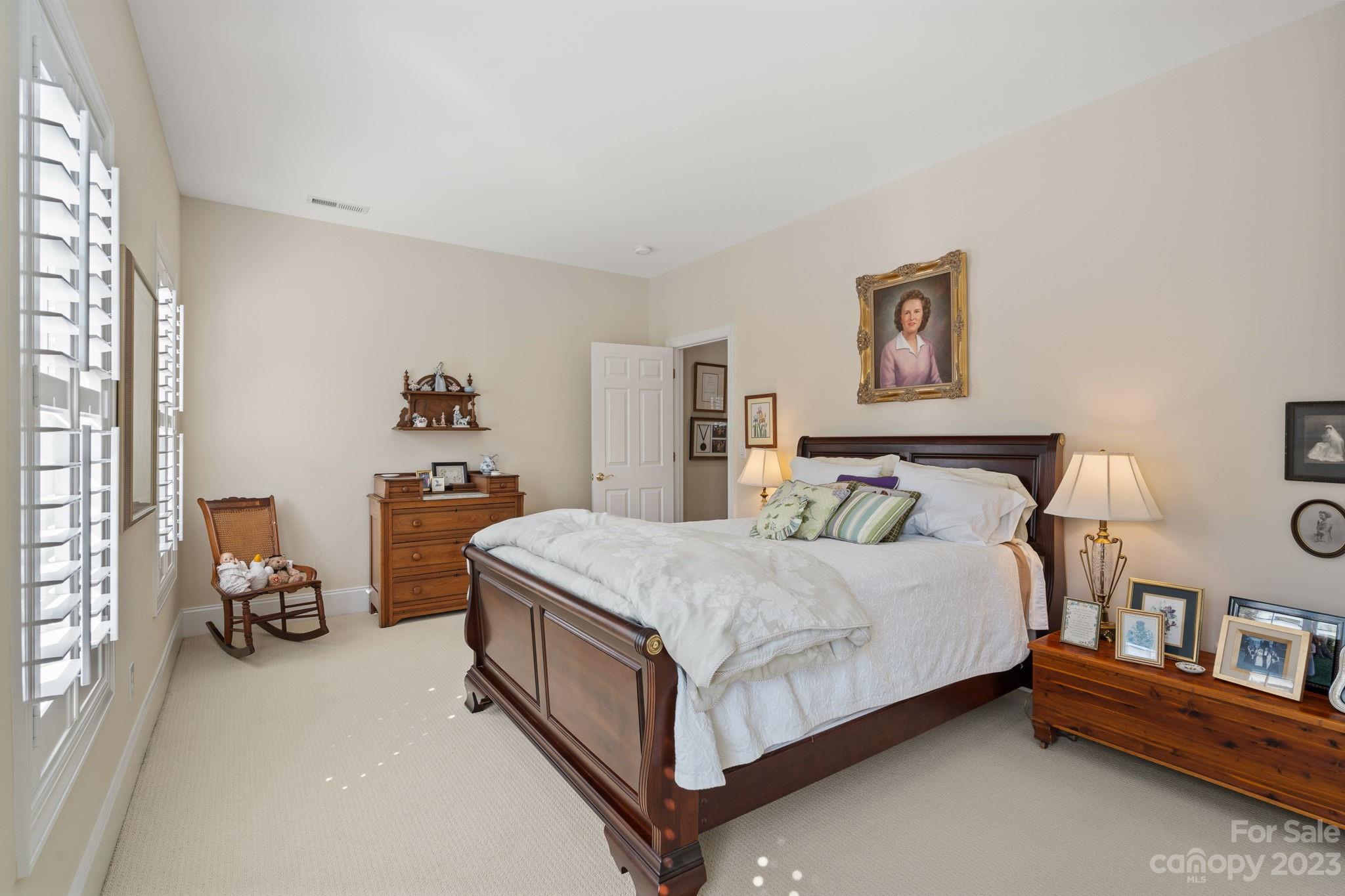 6332 Wakehurst Road Charlotte NC 28226