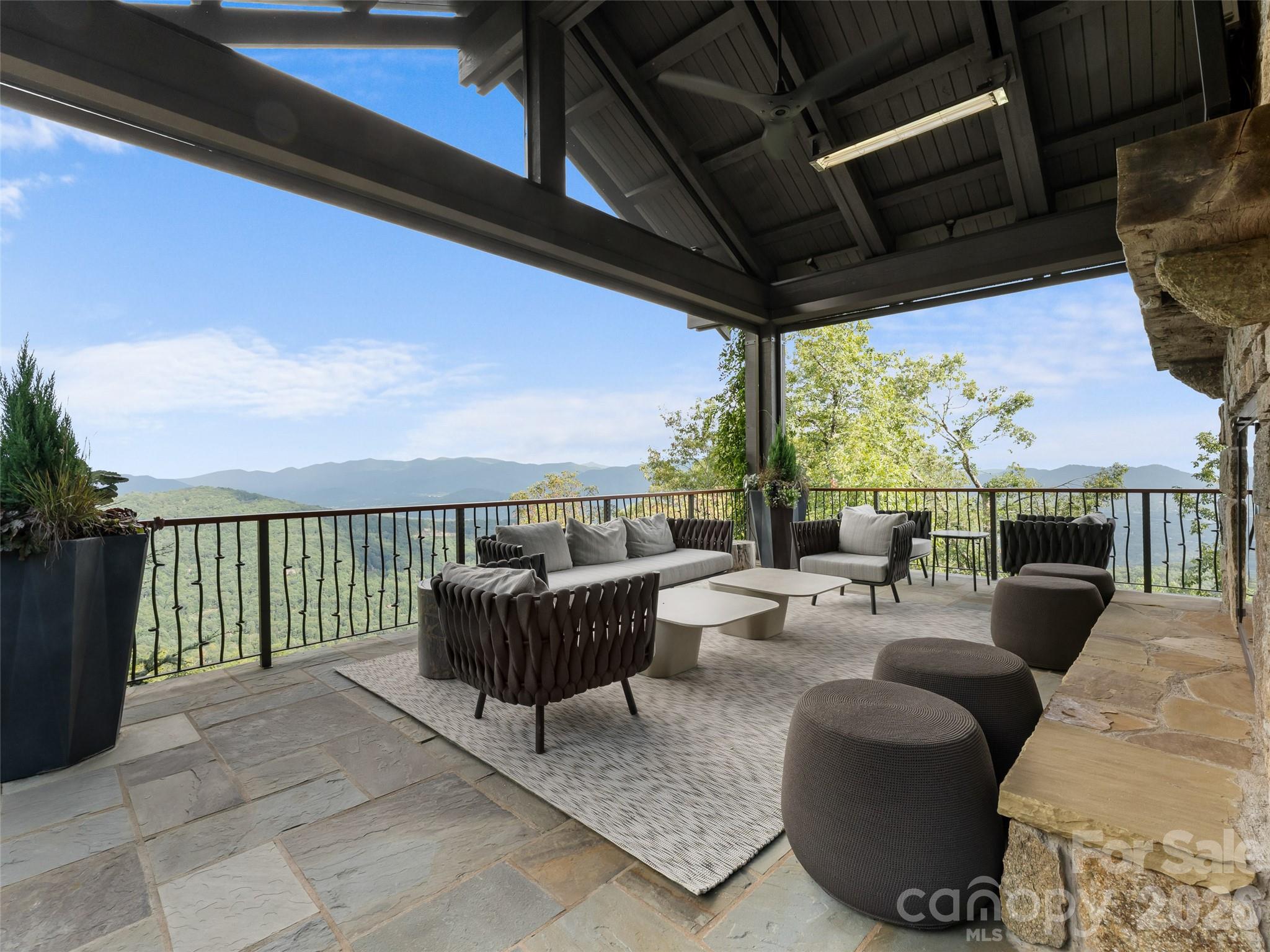208 Skycliff Drive Asheville NC 28804