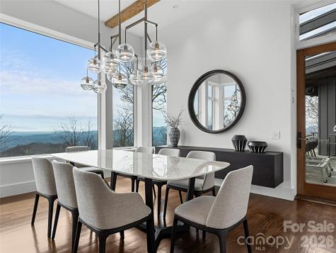 208 Skycliff Drive Asheville NC 28804