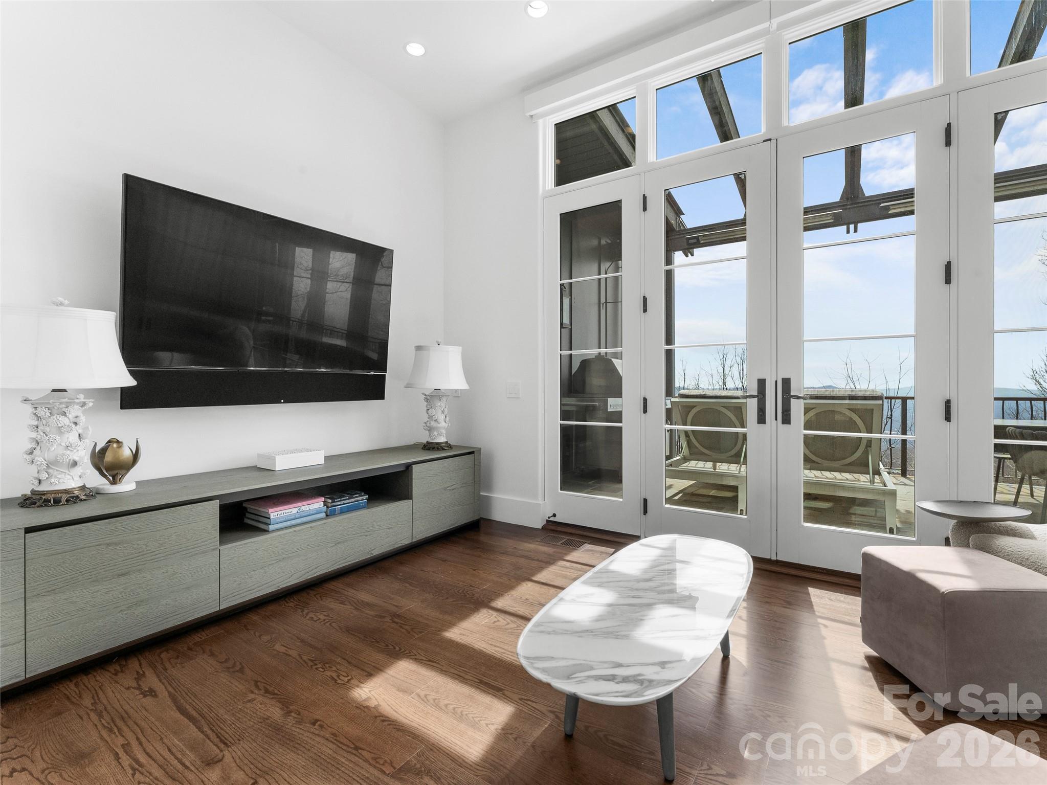208 Skycliff Drive Asheville NC 28804