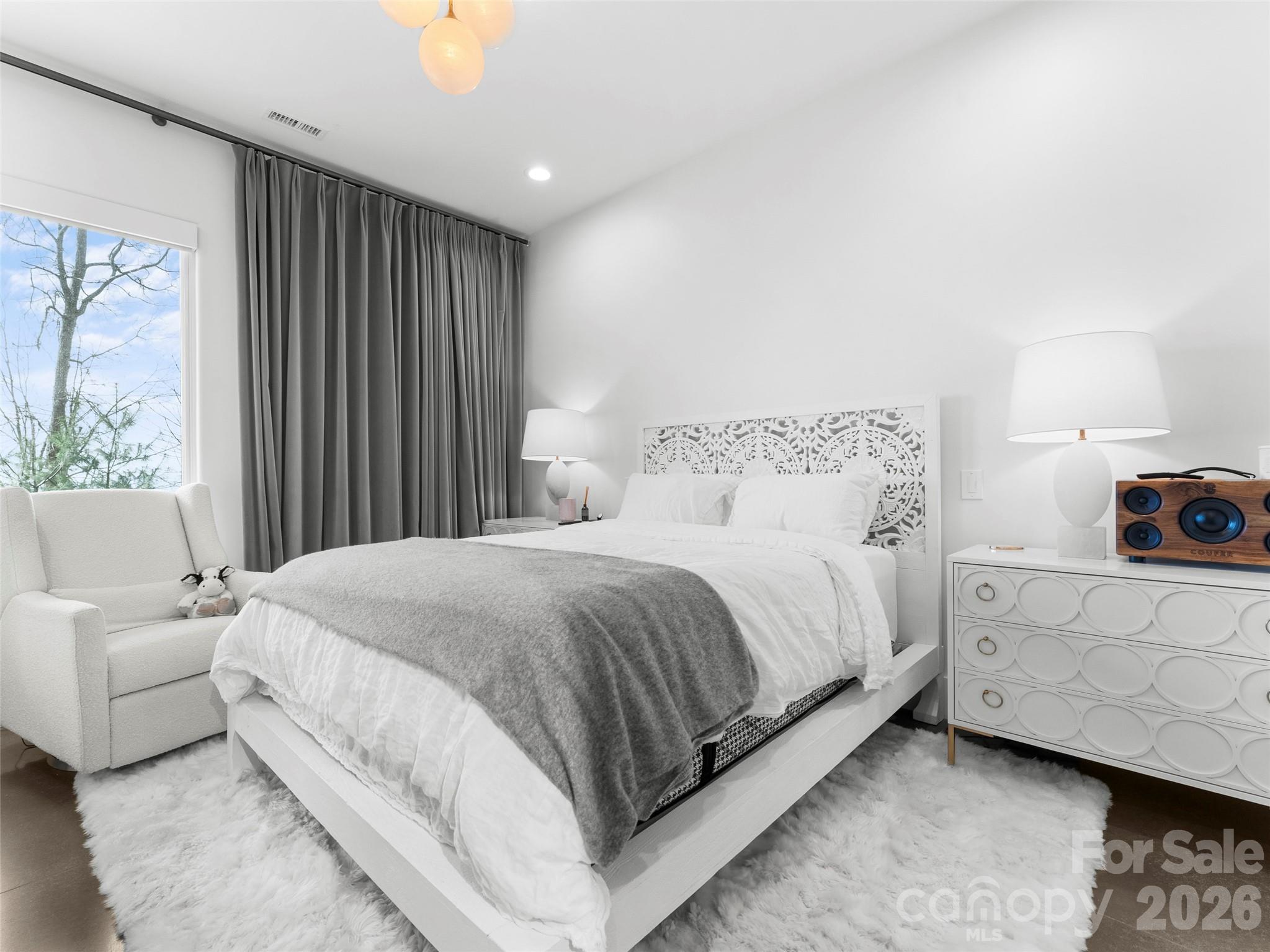 208 Skycliff Drive Asheville NC 28804