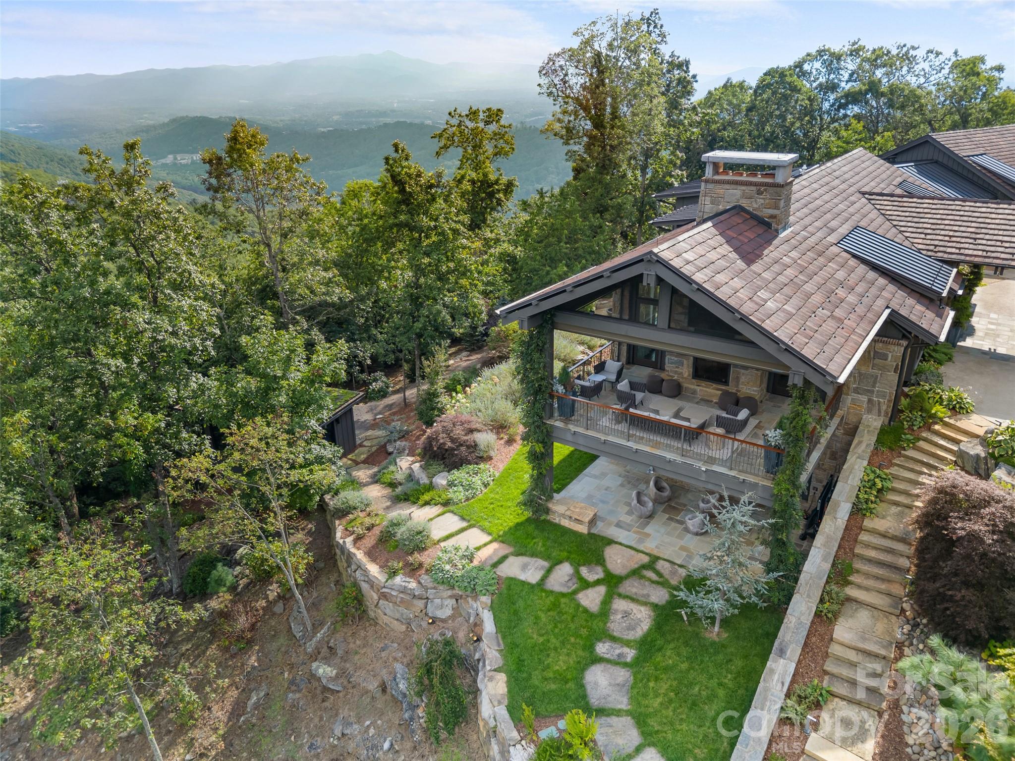 208 Skycliff Drive Asheville NC 28804