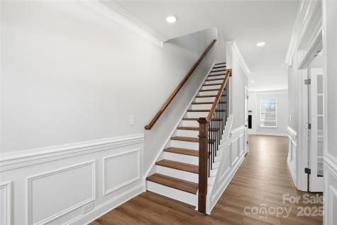6027 Veld Court Charlotte NC 28215