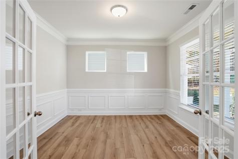 6027 Veld Court Charlotte NC 28215