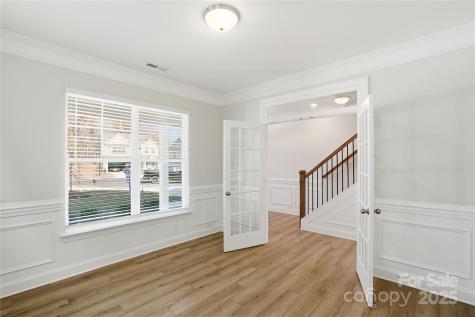 6027 Veld Court Charlotte NC 28215