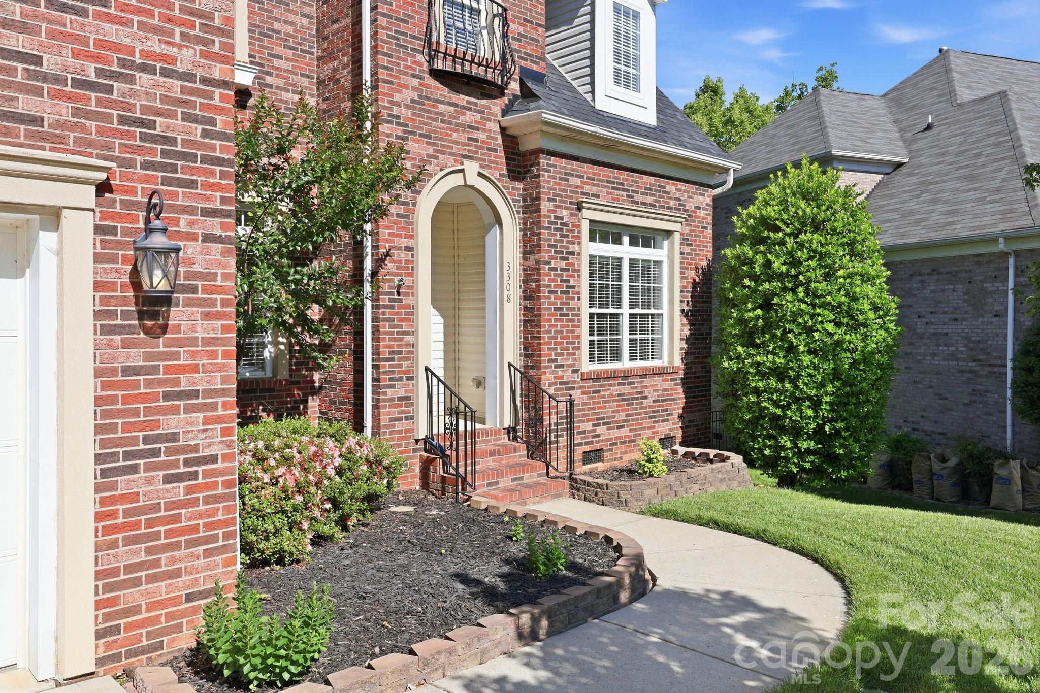3308 Grandeur Road Charlotte NC 28269