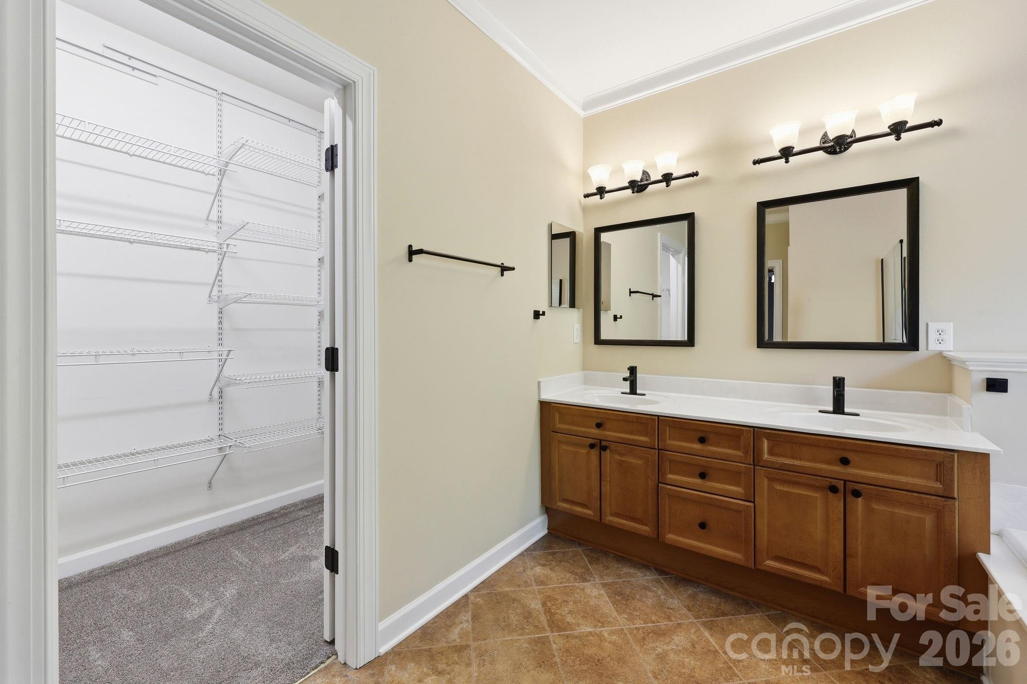 3308 Grandeur Road Charlotte NC 28269