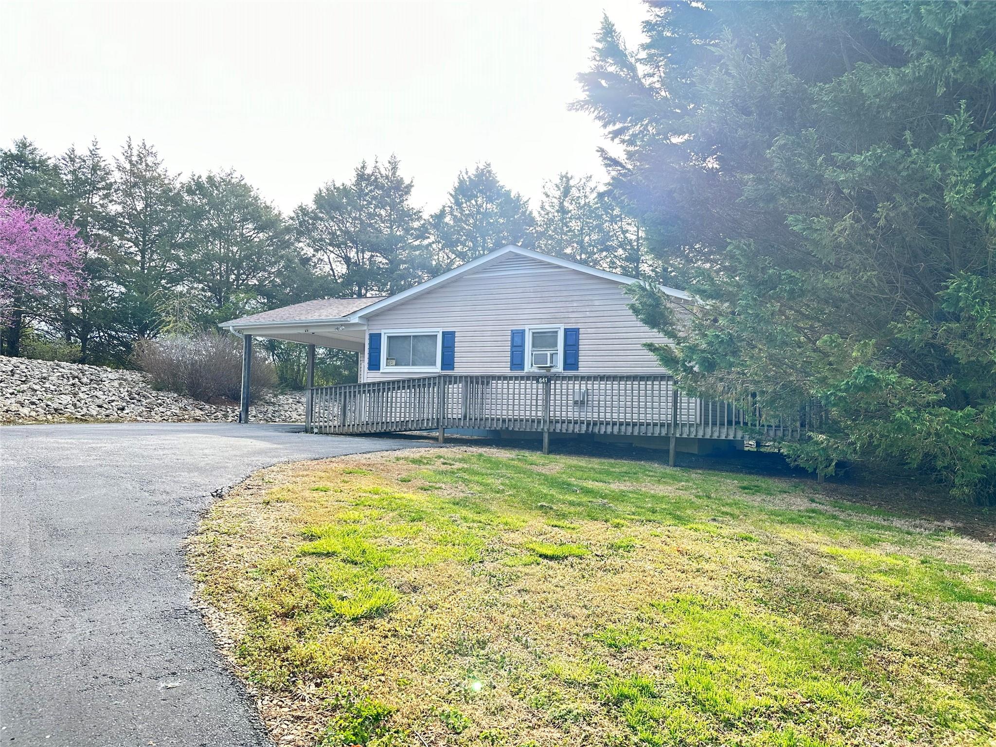 641 Goose Creek Road Marion NC 28752