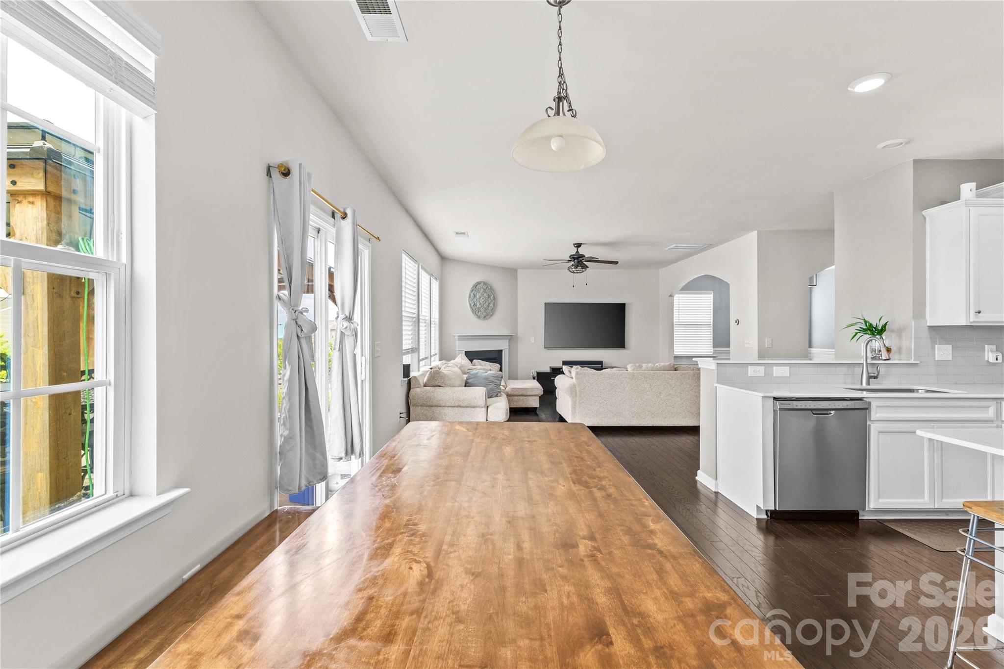 16016 Harbor Hill Drive Charlotte NC 28273