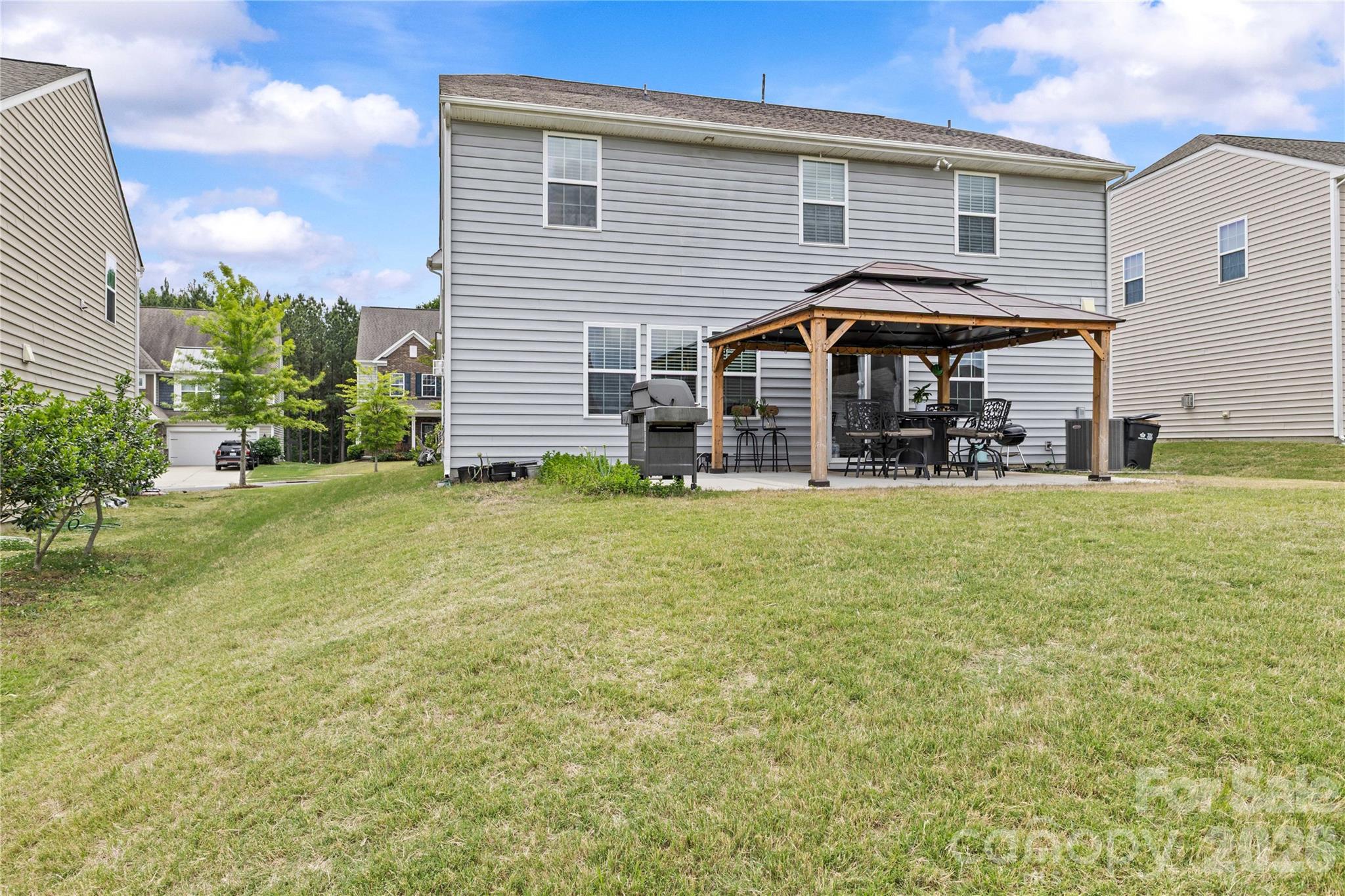 16016 Harbor Hill Drive Charlotte NC 28273