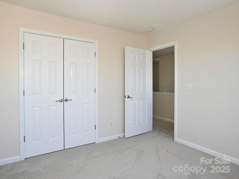 28 Stone River Drive Asheville NC 28804