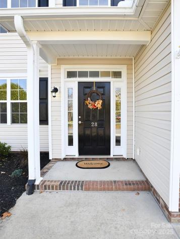 28 Stone River Drive Asheville NC 28804