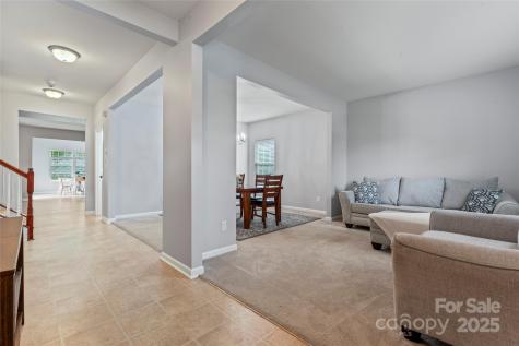 16615 Crimson Sargent Drive Charlotte NC 28213