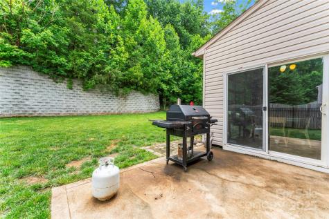 16615 Crimson Sargent Drive Charlotte NC 28213