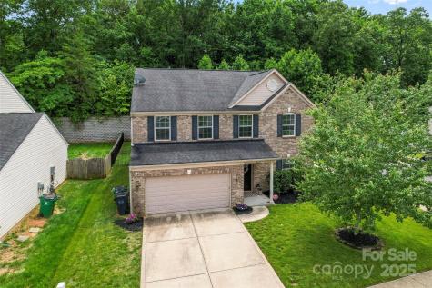 16615 Crimson Sargent Drive Charlotte NC 28213
