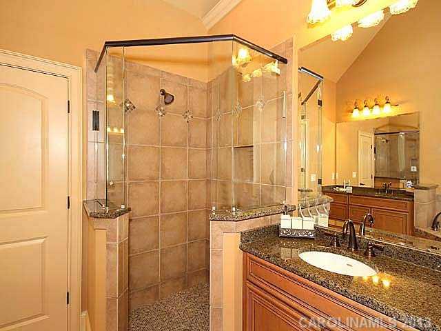122 Frostcliff Lane Mooresville NC 28117
