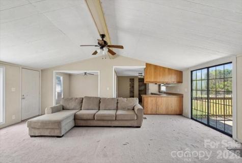 2976 / 2980 Propst Road Clover SC 29710