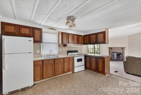 2976 / 2980 Propst Road Clover SC 29710