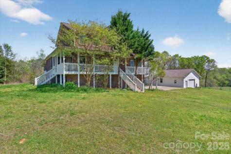 2976 / 2980 Propst Road Clover SC 29710