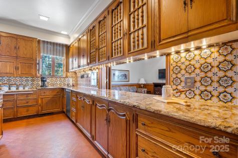 135 Claron Place SE Lenoir NC 28645