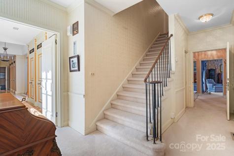 135 Claron Place SE Lenoir NC 28645