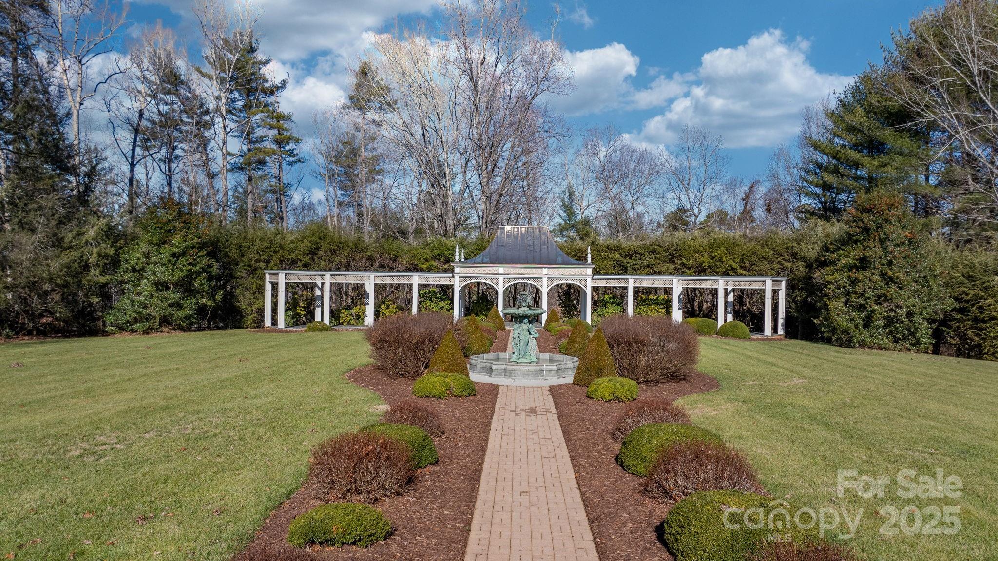 135 Claron Place SE Lenoir NC 28645