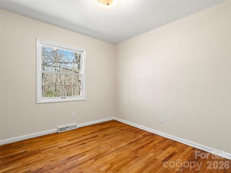 76 Maple Springs Road Asheville NC 28805