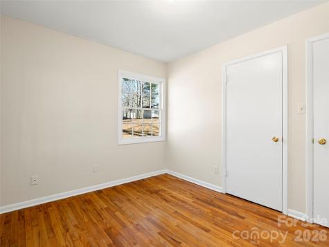 76 Maple Springs Road Asheville NC 28805