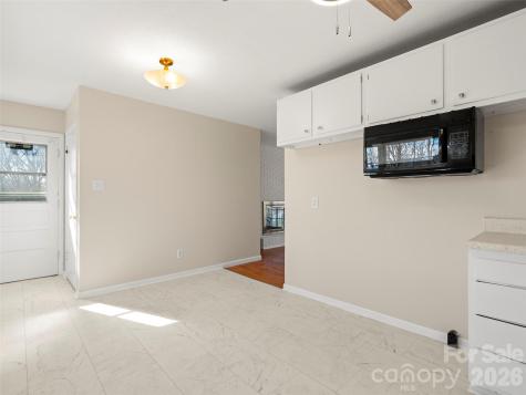 76 Maple Springs Road Asheville NC 28805