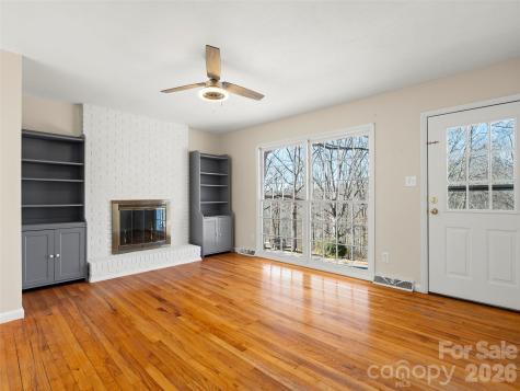 76 Maple Springs Road Asheville NC 28805