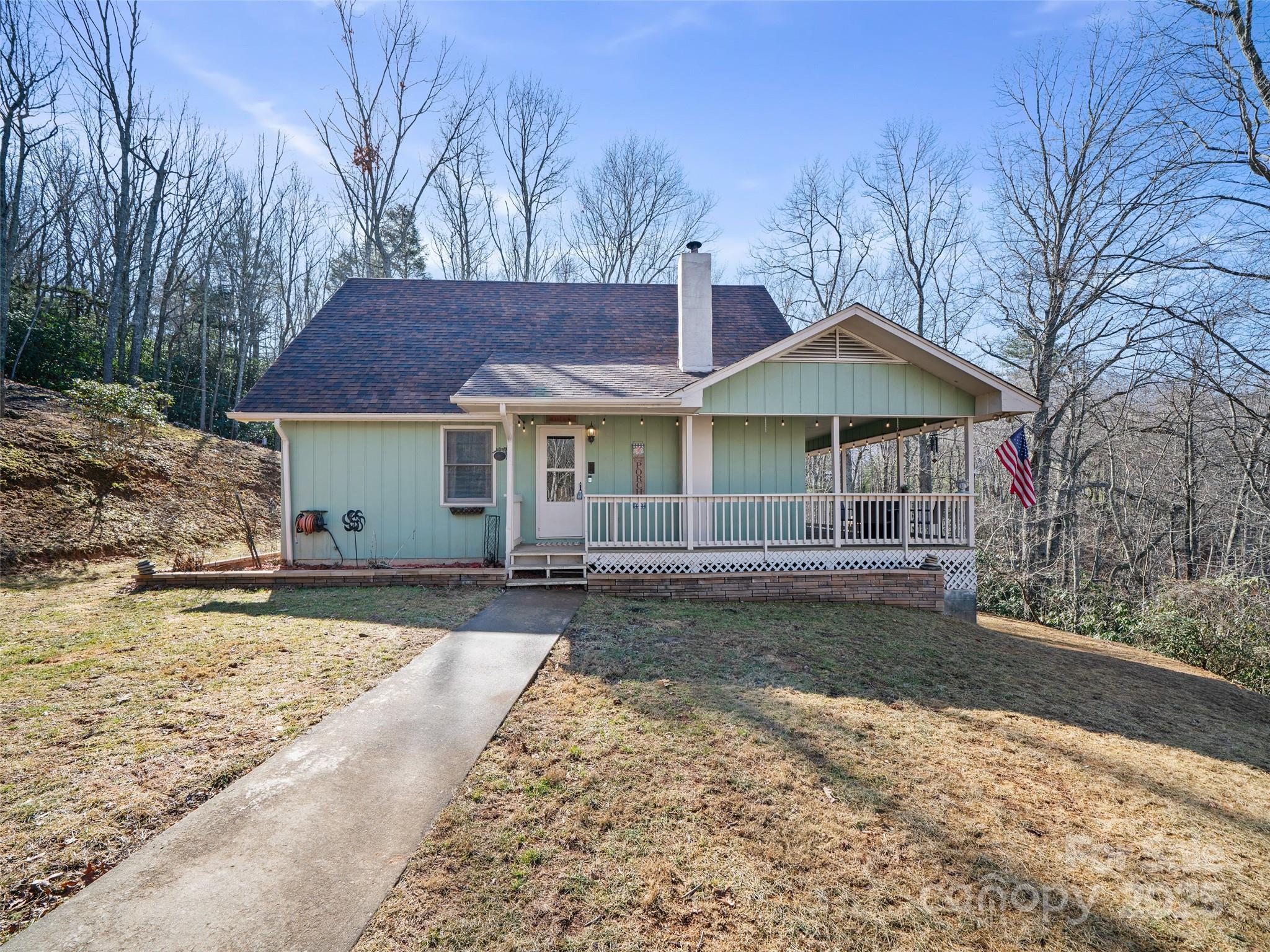 426 Meadowood Lane Burnsville NC 28714