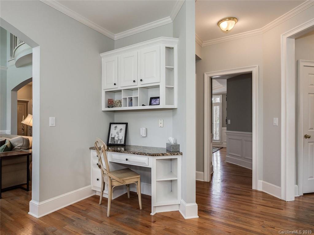 8622 Briar Oak Court Charlotte NC 28226