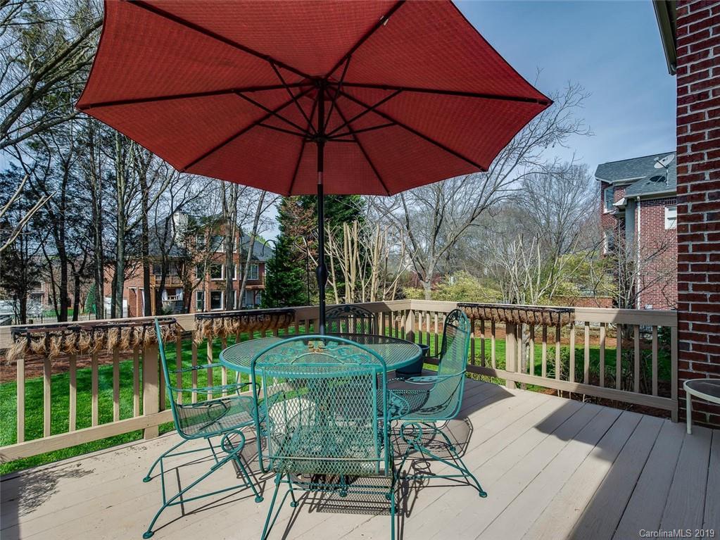 8622 Briar Oak Court Charlotte NC 28226